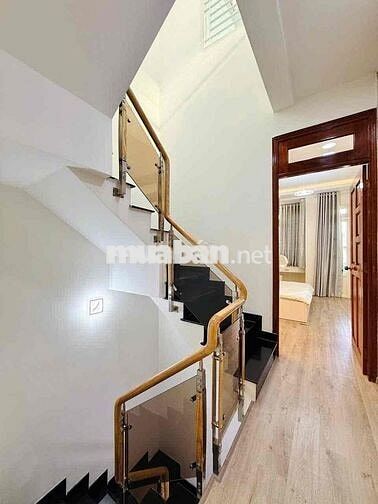 DÒNG TIỀN 31 TRIỆU NGAY XÔ VIẾT NGHỆ TĨNH,P19,BÌNH THẠNH-GIÁ:6TỶ010