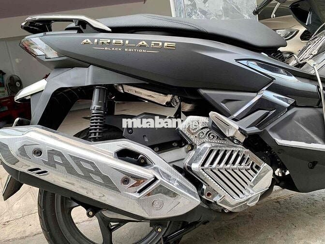 Honda Air Blade 4v màu đen nhám