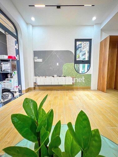 bán nhà gần chợ hem 56 hai bà trưng TPCT