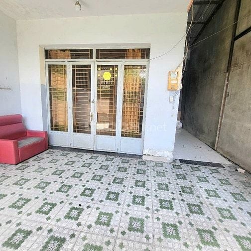 Nhà Cấp 4 gần KDC Phú Xuân, DT 6,1x12m