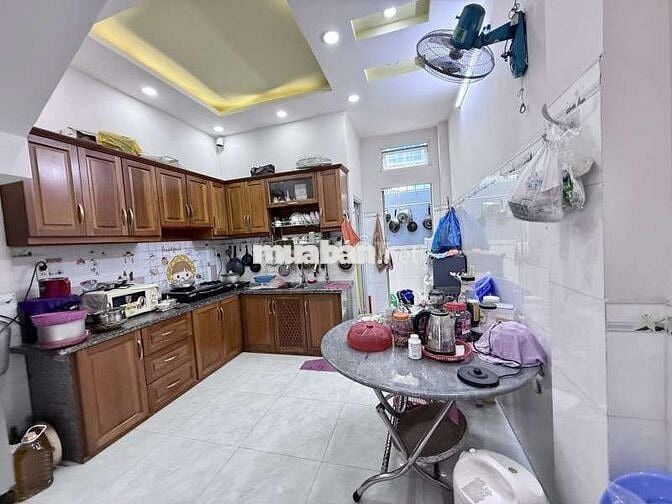 NHÀ MỚI ĐẸP LÊ QUANG ĐỊNH HẺM 4M LÁT GẠCH SẠCH ĐẸP•3 tầng 49m2 giá 8tỷ