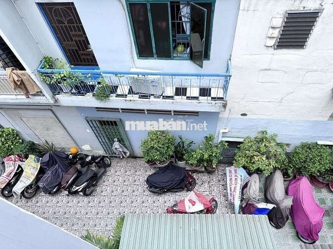 NHÀ MỚI ĐẸP LÊ QUANG ĐỊNH HẺM 4M LÁT GẠCH SẠCH ĐẸP•3 tầng 49m2 giá 8tỷ