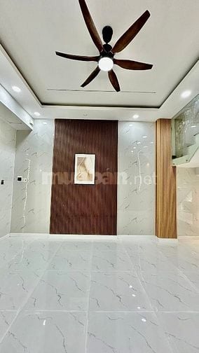 Bán Nhà 162m2, 4 phòng ngủ Sổ hồng riêng KDC Đại Hải