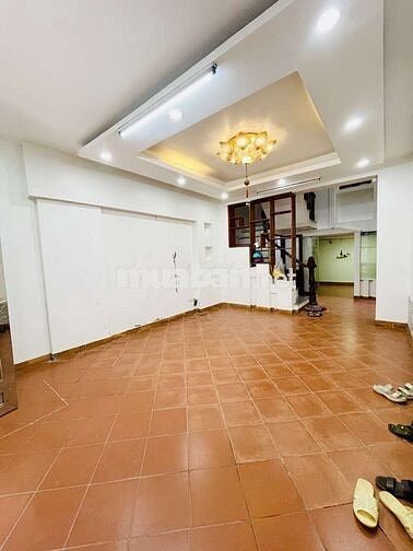 BÁN NHÀ ĐỊNH CÔNG, Ô TÔ, VỈA HÈ, NGÕ THÔNG, GẦN PHỐ, 18.8 TỶ