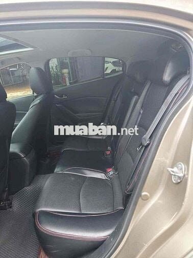 Mazda 3 2015 1.5 AT Hatchback - 80000 km