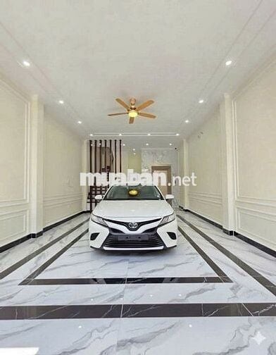 ĐỊNH CÔNG, 6 TẦNG THANG MÁY, Ô TÔ ĐỖ CỬA, LÔ GÓC MT RỘNG CHỈ 10.2 TỶ