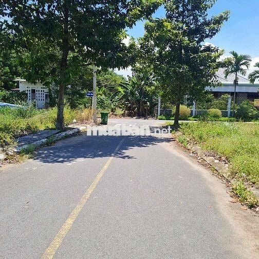 Sang Nhượng Thửa Đất Lô Góc Thổ Cư Ngay Cạnh KCN Giang Điền