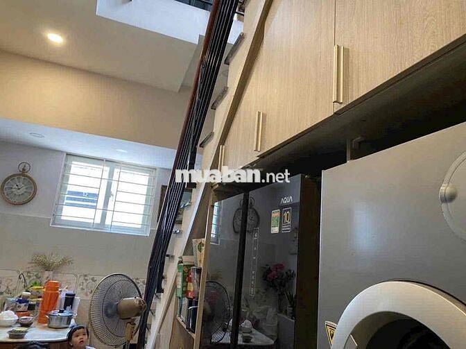 Bán nhà hẻm 37 Trần Văn Khánh quận 7