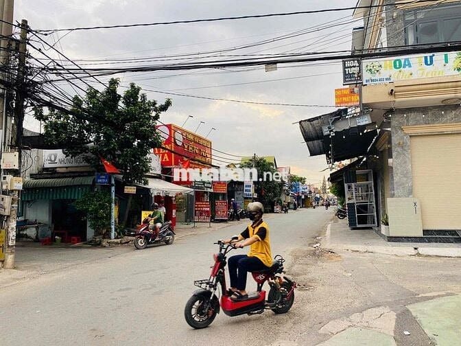 NHÀ 1LẦU MẶT TIỀN KINH DOANH Đ 3/2, GẦN CHỢ TRÀ CỔ, CHỢ QUẢNG BIÊN