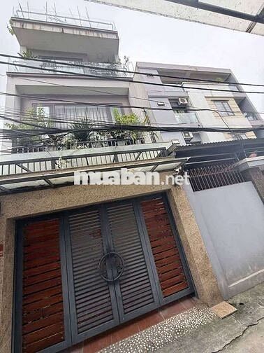 Bán nhà dân xây Ngọc Thuỵ, ôtô vào nhà, 68m x 4 tầng, giá chỉ 11,8 tỷ