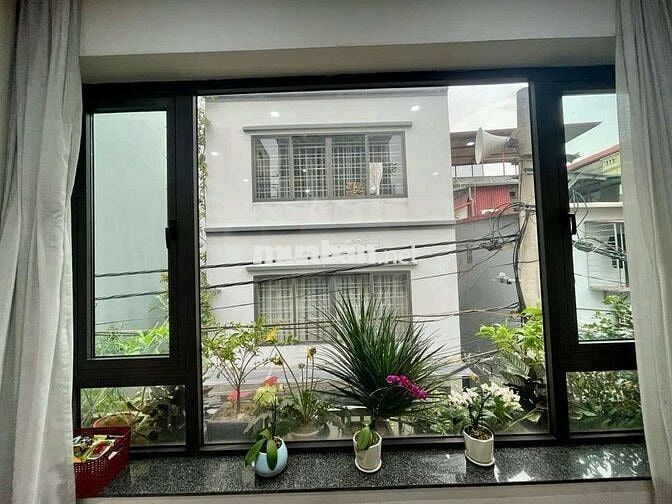 Bán nhà dân xây Ngọc Thuỵ, ôtô vào nhà, 68m x 4 tầng, giá chỉ 11,8 tỷ