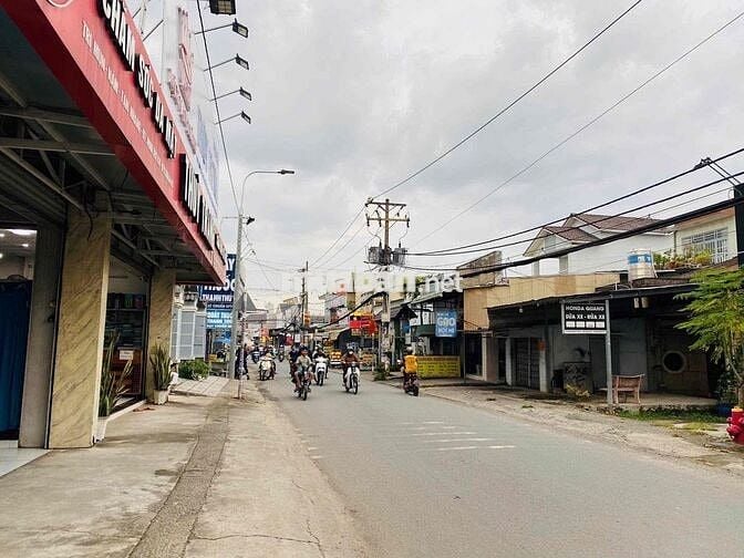 NHÀ 1LẦU MẶT TIỀN KINH DOANH Đ 3/2, GẦN CHỢ TRÀ CỔ, CHỢ QUẢNG BIÊN