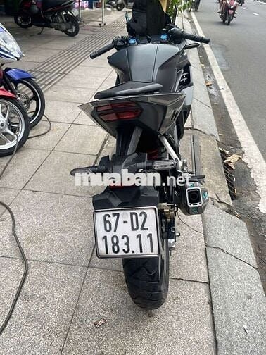 Honda cbr 150 2022 mới 90% biển số 67 chính chủ