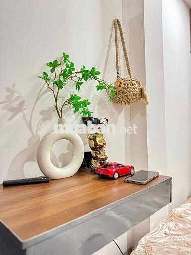 CHO THUÊ PHÒNG ĐẦY ĐỦ NỘI THẤT Ở TRỆT NGAY ĐƯỜNG CÁCH MẠNG THÁNG 8