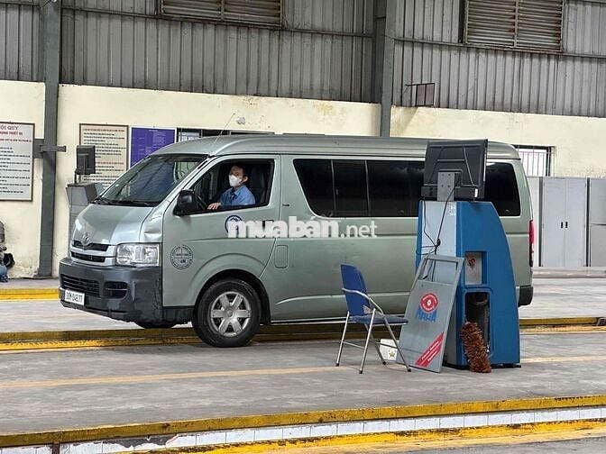 Toyota Hiace 2008 - 200000 km