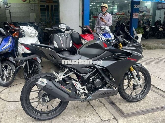 Honda cbr 150 2022 mới 90% biển số 67 chính chủ