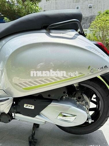 VespaSprint Tech 150cc 2025 mới lăn bánh 210 km