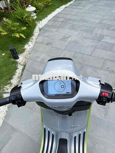 VespaSprint Tech 150cc 2025 mới lăn bánh 210 km