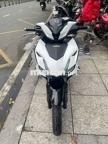 Honda winner v3 2023 mới 90% bstp chính chủ