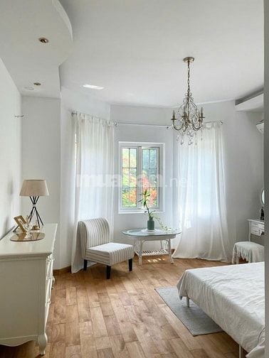 Chính chủ cho thuê Biệt Thự Nam Long 1 giá 100tr có hồ bơi 