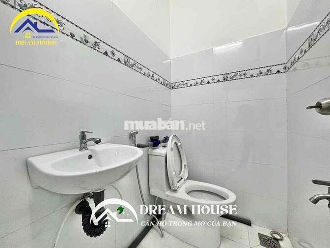 DUPLEX MỚI XÂY - NỘI THẤT CƠ BẢN - FREE XE - CAMERA AN NINH - BV 24/7