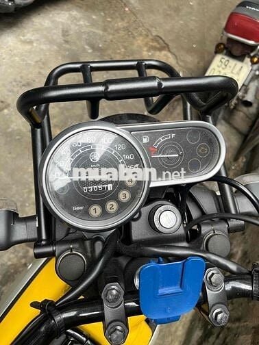 Yamaha PG1 màu vàng