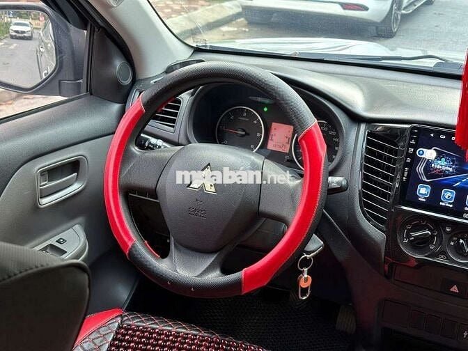 Mitsubishi Triton GLX 2015MT 4x2 xe đẹp k lỗi nhỏ