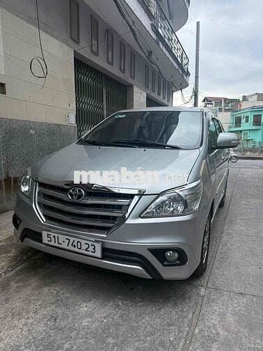 Toyota Innova 2016 số tự động