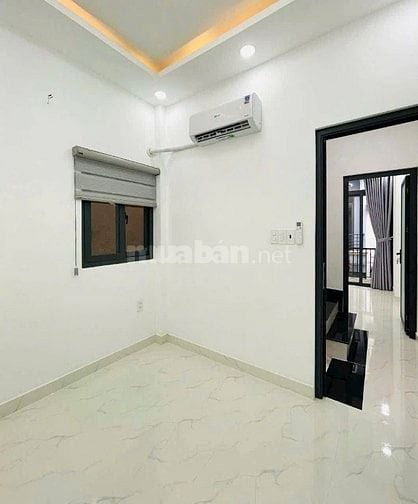 Bán nhà hẻm xe hơi Phường 9, Nguyễn Tri Phương, Quận 5 đường hẻm 5m 
