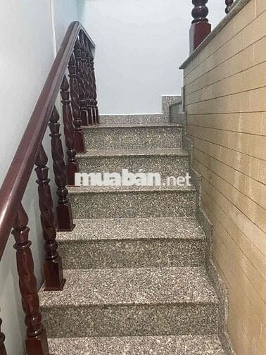 BÁN NHÀ 4m X 20m HẺM NGUYỄN THỊ THẬP QUẬN 7