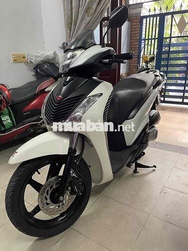 SH Ý 150 Fi - Full zin 2012 (Biển VIP 51V3-8686)