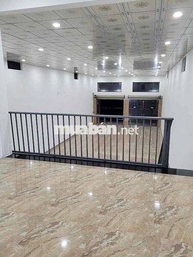 Mặt bằng Phú Tân Gần Thành Phố Mới 9x30 có gác , hơn 300m2 sàn ,