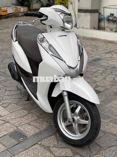 Lead 125 2013 ngay chủ trả trước 12tr9 nhận xe