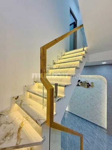 Bán nhà Bùi Đình Tuý, Bình Thạnh giá 3 Tỷ 750 / cho thuê 15 triệu 