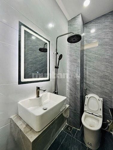 Bán nhà Bùi Đình Tuý, Bình Thạnh giá 3 Tỷ 750 / cho thuê 15 triệu 