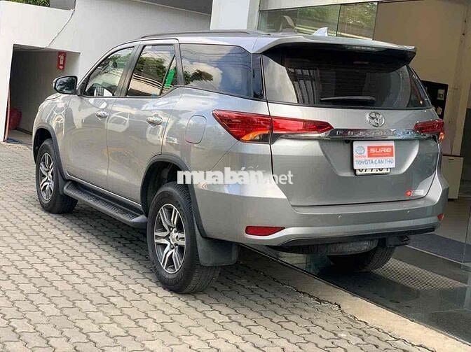 Toyota Fortuner 2017 2.7V 4x2 AT - bảo hành Toyota