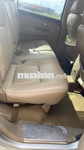 Toyota Fortuner 2010 2.5G - 260000 km