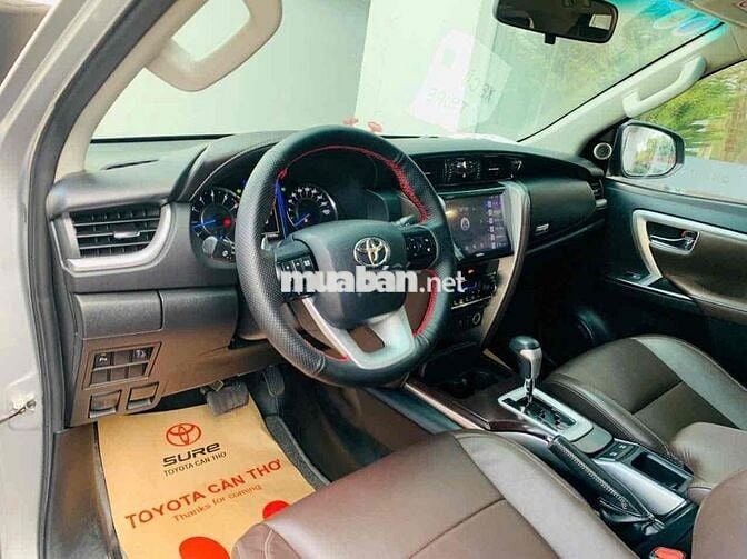 Toyota Fortuner 2017 2.7V 4x2 AT - bảo hành Toyota