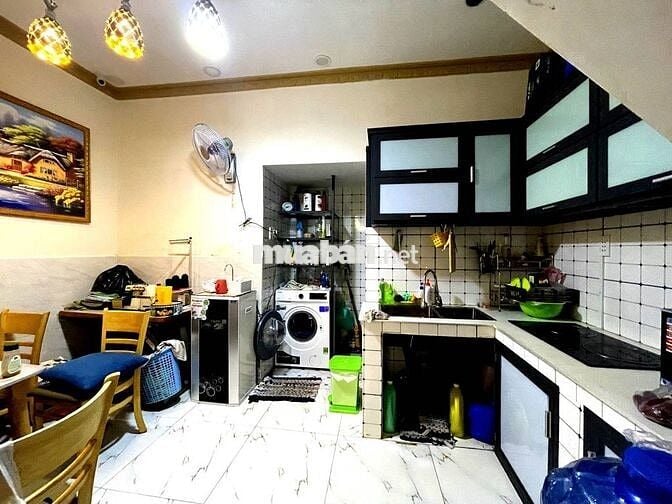 Mặt tiền Phan Văn Hân. P.17. Bình Thạnh 3.2x21.5m.4PN 2WC;37tr (TL)