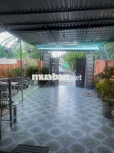 Nhà mặt tiền 150m2 ,3 phòng ngủ ,đường giáng đông ,cẩm lệ đà nẵng