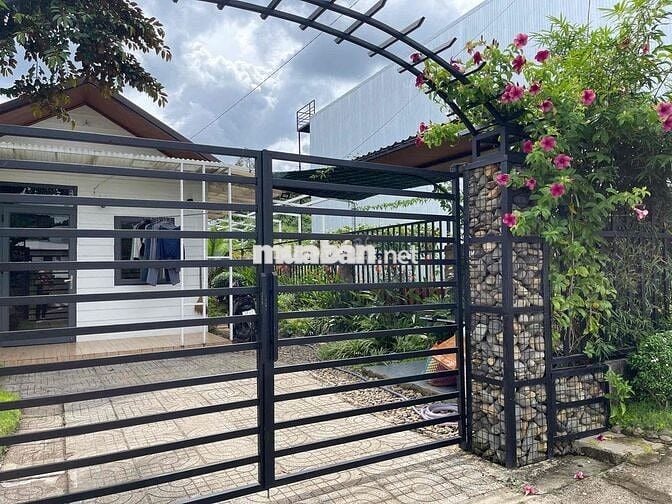 Home stay sẵn thổ cư ngay chợ Lộc An DT 153.3m2 cách chợ 100m