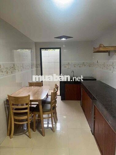 Nhà mặt tiền 150m2 ,3 phòng ngủ ,đường giáng đông ,cẩm lệ đà nẵng