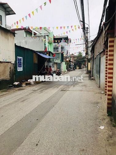 Bán gấp đất trục chính Khánh Vân  ô tô tránh ,kinh doanh  giá 10.2 .tỷ