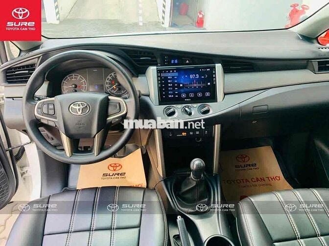 Toyota Innova 2020 2.0E - bảo hành Toyota