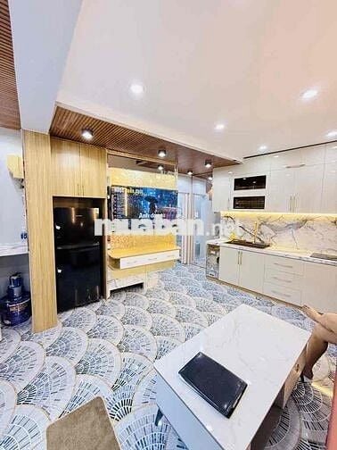BÁN NHÀ LẠC LONG QUÂN, 35M2, NHÀ 3 TẦNG CÓ NỘI THẤT, HXH, GIÁ 4,1 TỶ
