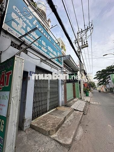 Bán nhà mặt tiền 32 Nguyễn Duy Cung, Gò Vấp, nở hậu, sẵn sổ