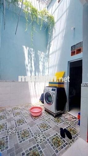 Ngay Etown Cộng Hòa ,60m2,  5.4 tỷ,Tặng gpxd 5 tầng. cách mặt tiền 10m