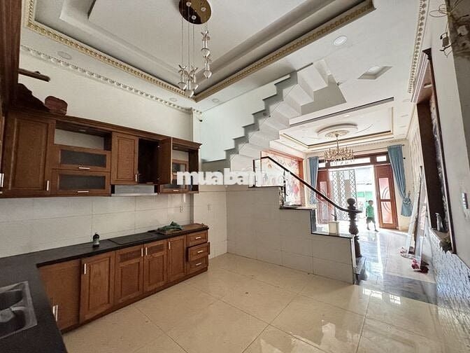 NHÀ ĐƯỜNG 2 — TRƯỜNG THỌ — 4 tầng, hẻm xe tải, xe hơi ngủ ngày đêm.