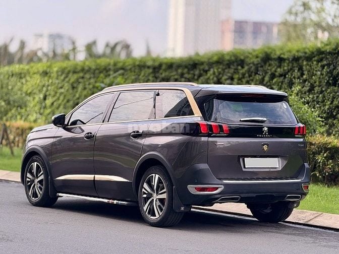 🚘 PEUGEOT 5008 2018 – BẢN FULL OPTION | GIÁ CHỈ 590 TRIỆU