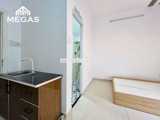 🧧Căn Hộ Full Nội Thất Máy Lạnh - Tủ Lạnh... ngay Đường Số 7 _ New 💯%